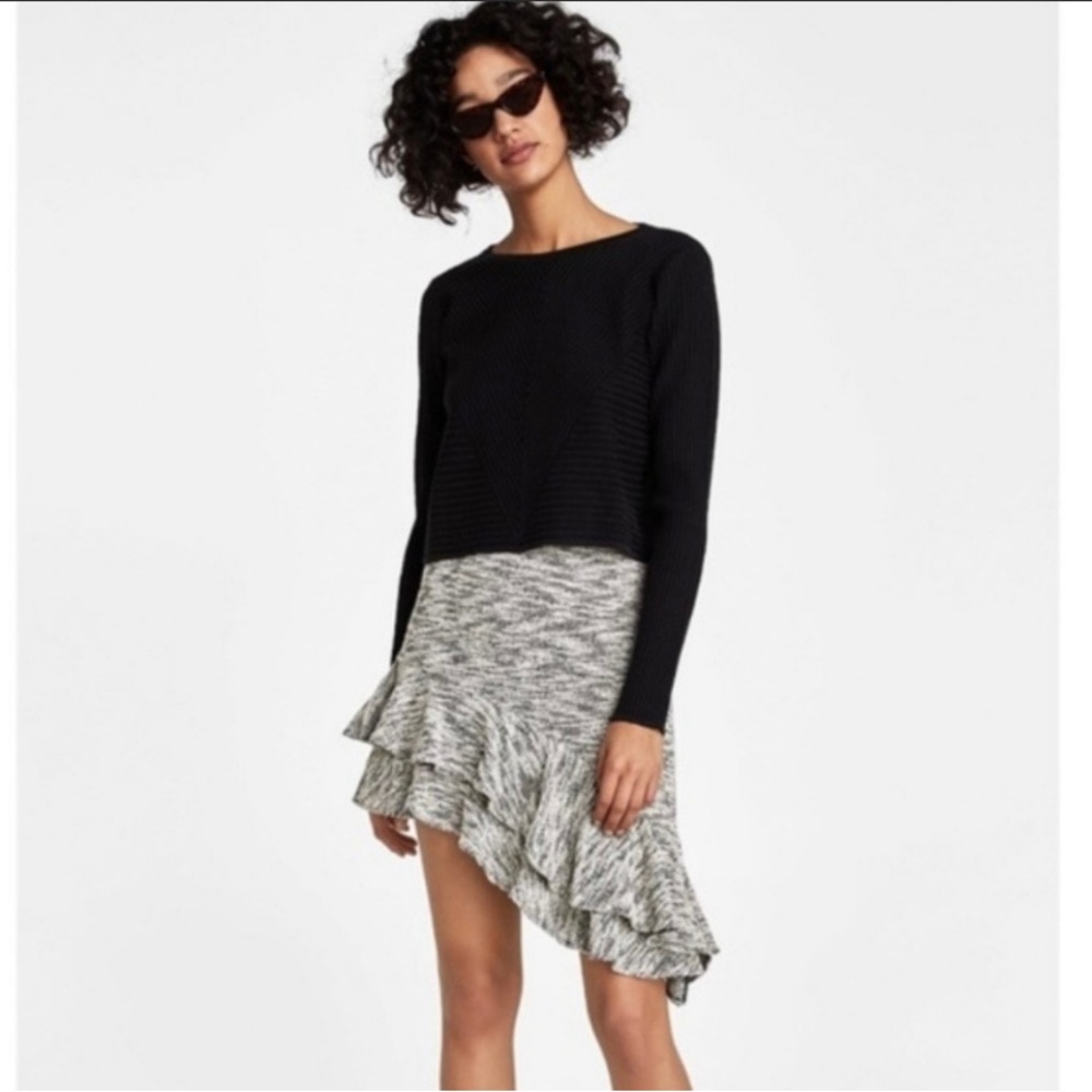 Zara Basic Tweed Asymmetrical Ruffle Black/Cream Skirt Size M